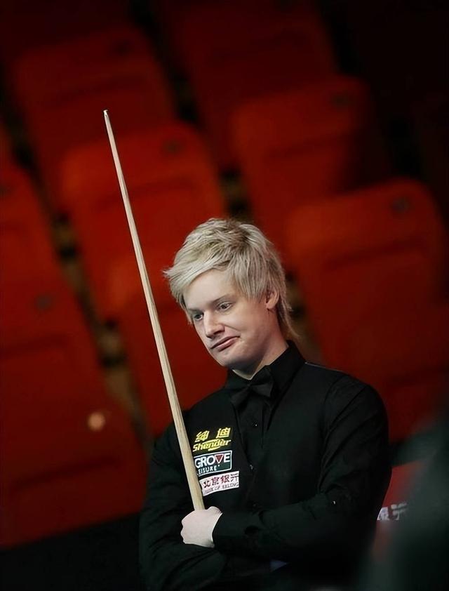 他常常在关 他常常在关