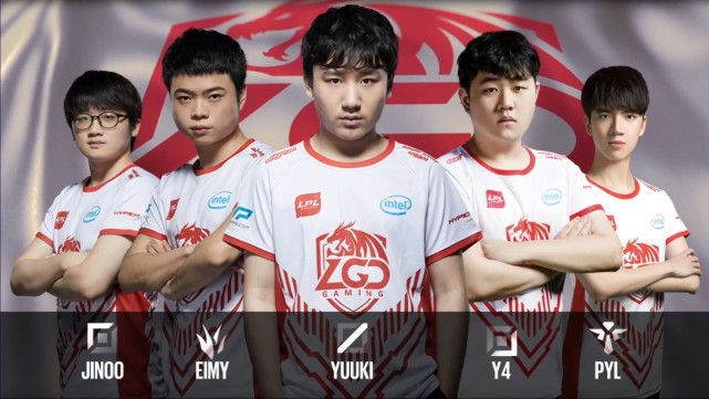 子送入网球 子送入网球